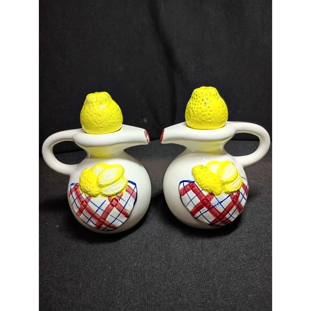 Lemon Oil Vinegar Cruet Set Ceramic Pitchers Plaid Gingham Country Kitchen